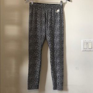 NIKE WOMENS WORKOUT PANTS